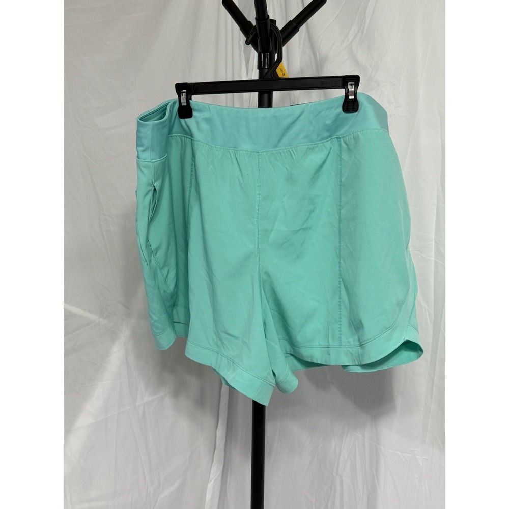 NEW! Women's Tek Gear Active Workout Gear Shorts  Size 2X  Aqua crystal  Midrise